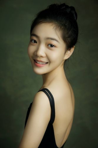 少年【艺术专业】肖像